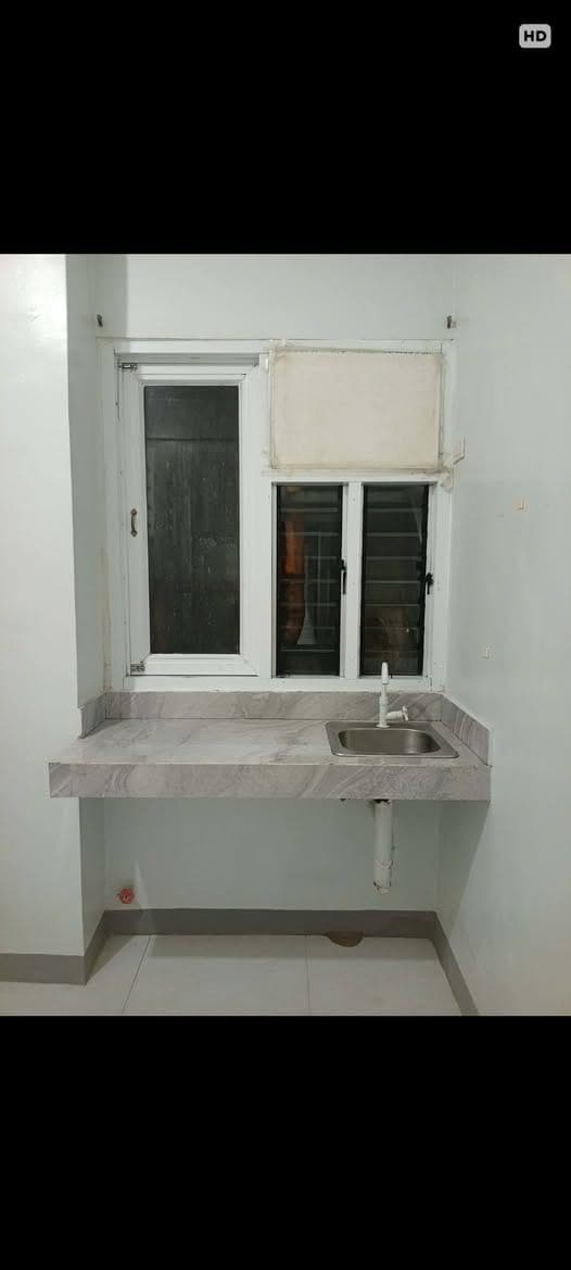 🚫FOR FEMALE TENANTS ONLY - photo 4