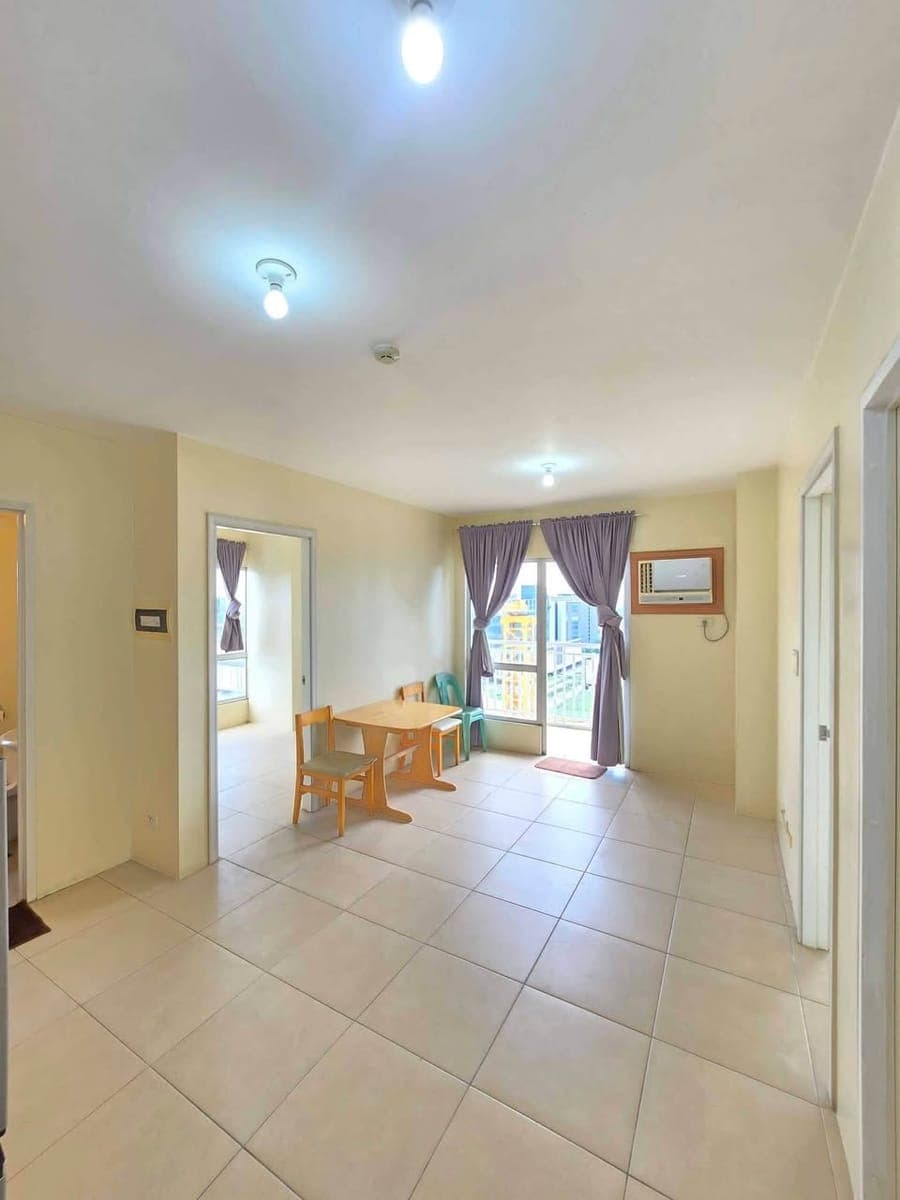 📣FOR RENT – 2 Bedroom Unit with Balcony📍 - photo 1