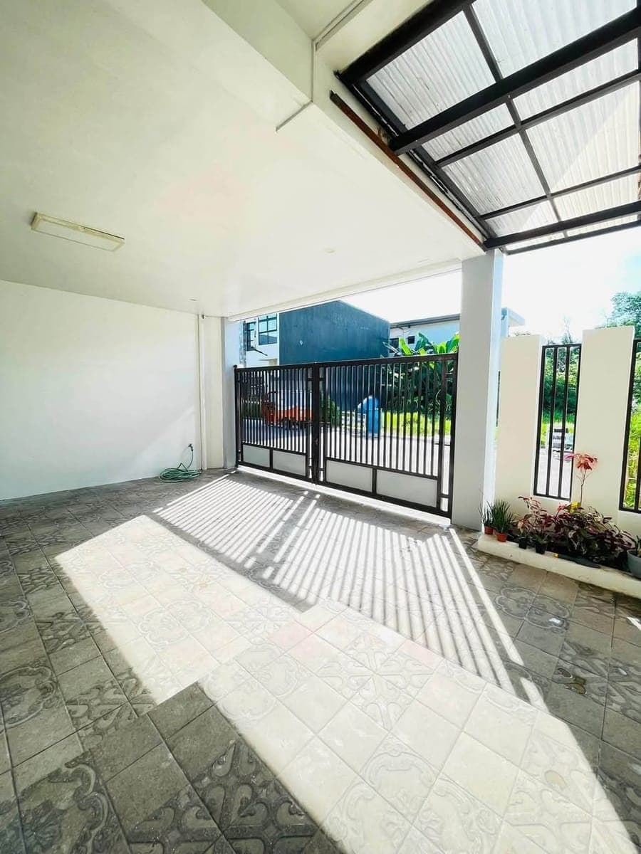 🏠 FURNISHED 2-STOREY HOUSE FOR RENT - photo 3