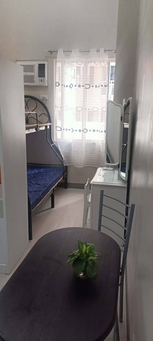 CONDO UNIT FOR RENT IN U-BELT AREA MANILA - photo 4