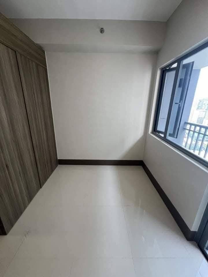 CONDO FOR RENT - photo 1