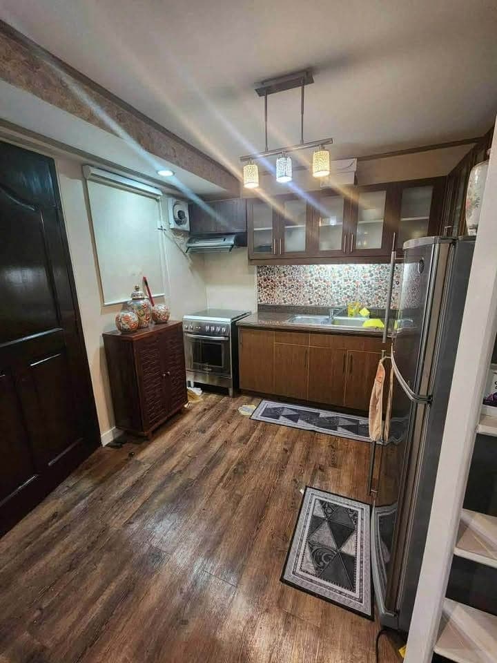 🔑 Move-in Ready 🌇Royal Palm Residence - photo 3