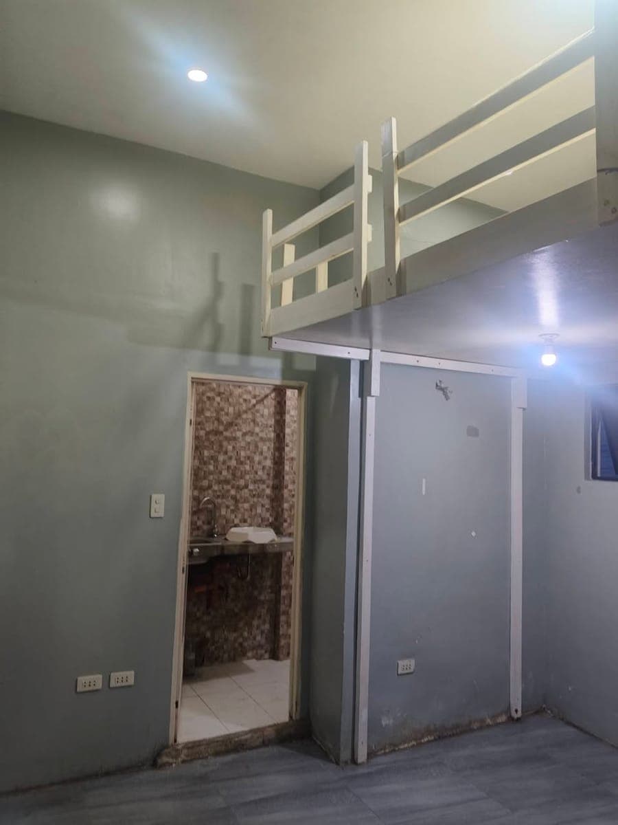 6K ONLY TAGUIG AREA LOFT TYPE STUDIO - photo 3