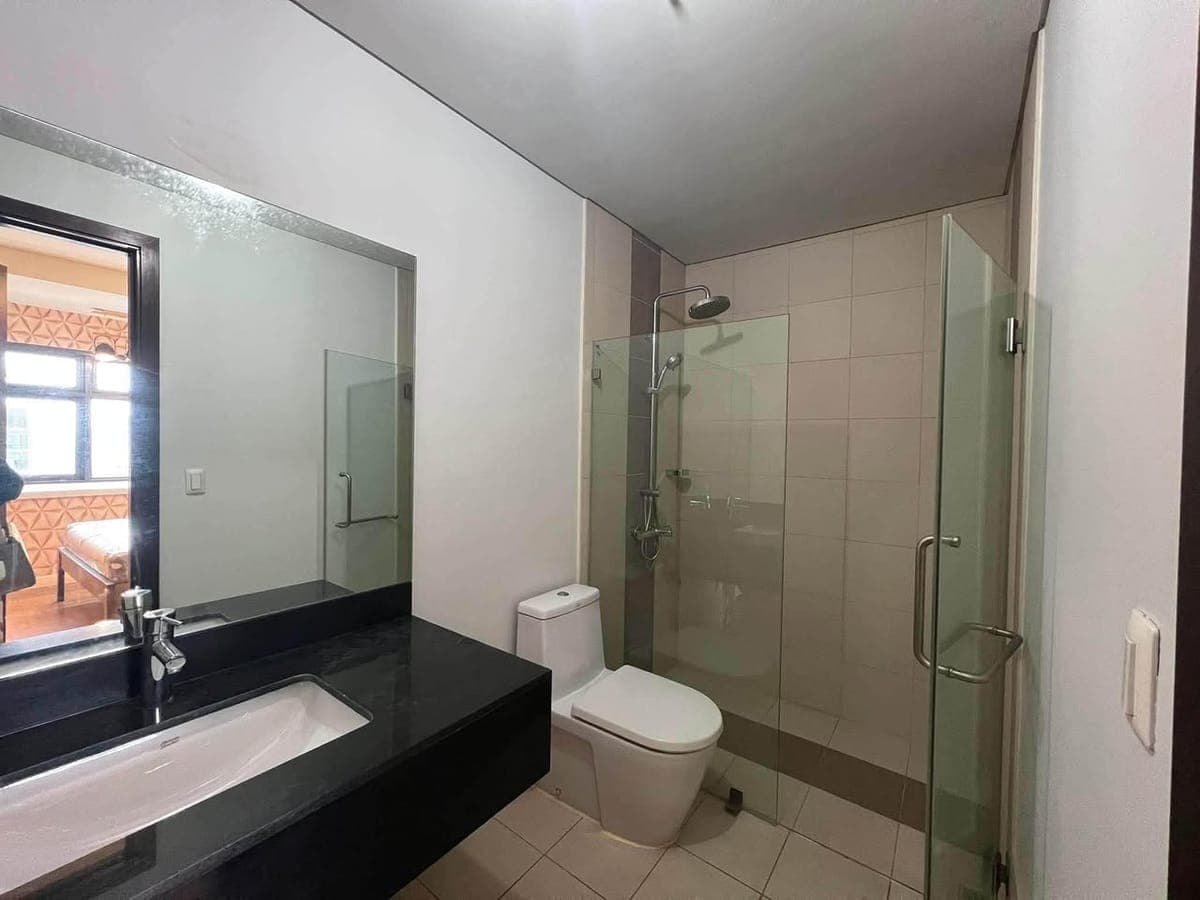 🏙️ For Rent  ▶️Escala Salcedo🌇makati City - photo 3