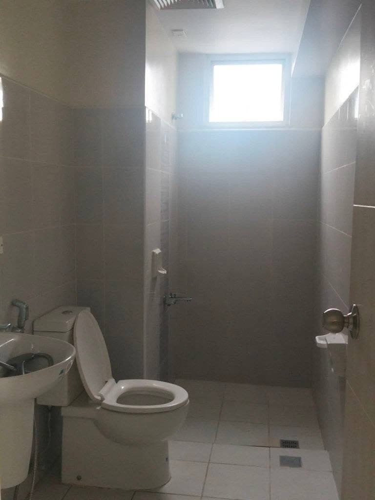 2BR Bare Condo Unit For Rent With Balcony - photo 4