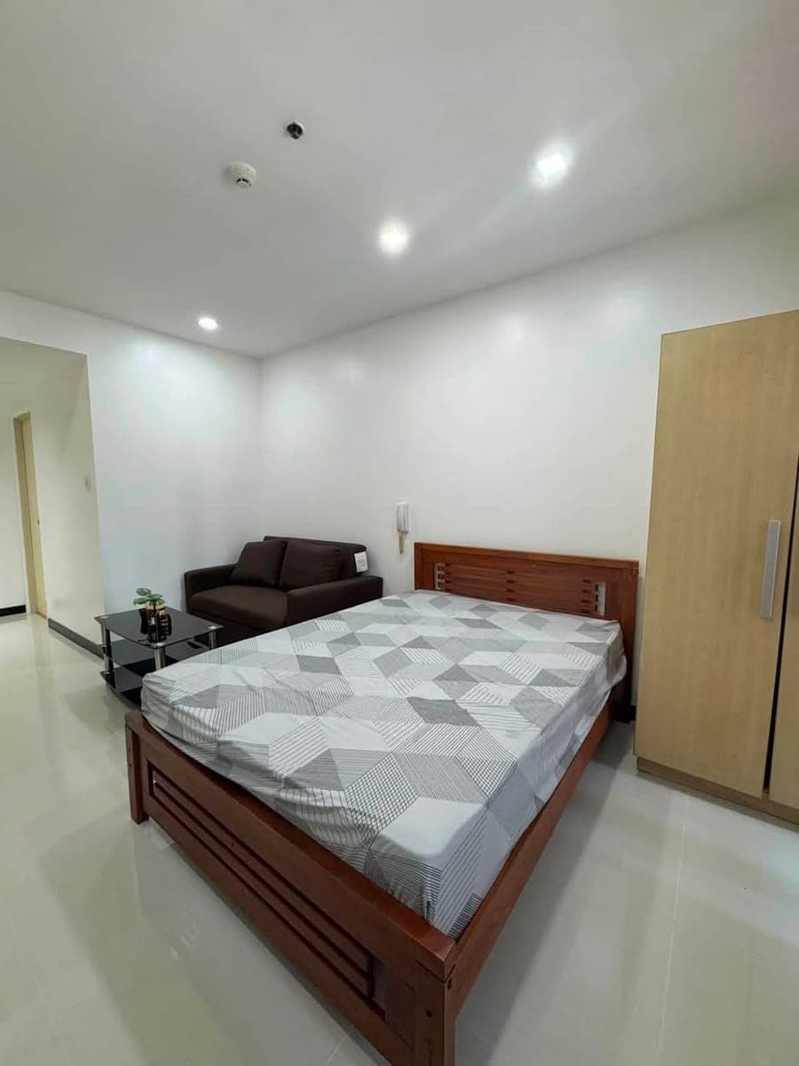 ✅Condo for Rent 💰 25,000  🛏️ Studio Type - photo 1