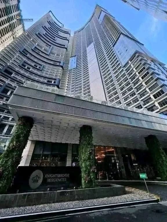 𝐅𝐎𝐑 𝐑𝐄𝐍𝐓 Studio with Balcony Condo Unit in KNIGHTSBRIDGE RESIDENCES - photo 1
