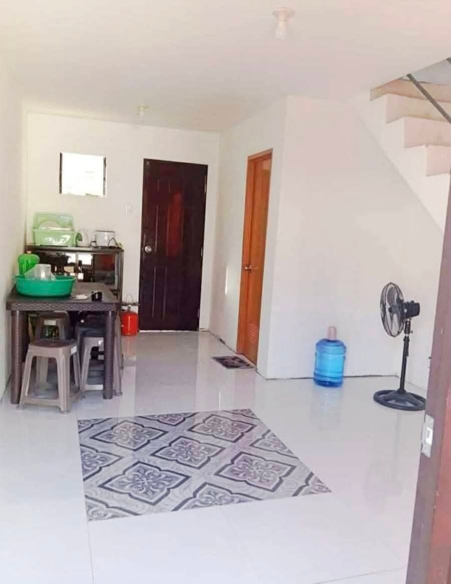 For Rent Townhouse - photo 2