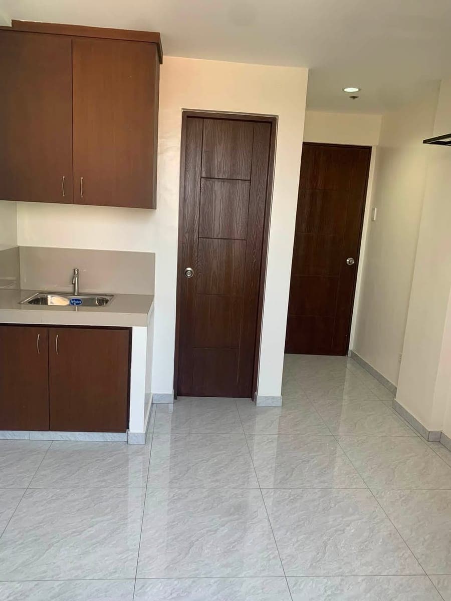 🚨 STUDIO UNIT FOR RENT ONLY IN MANDALUYONG CITY. - photo 4