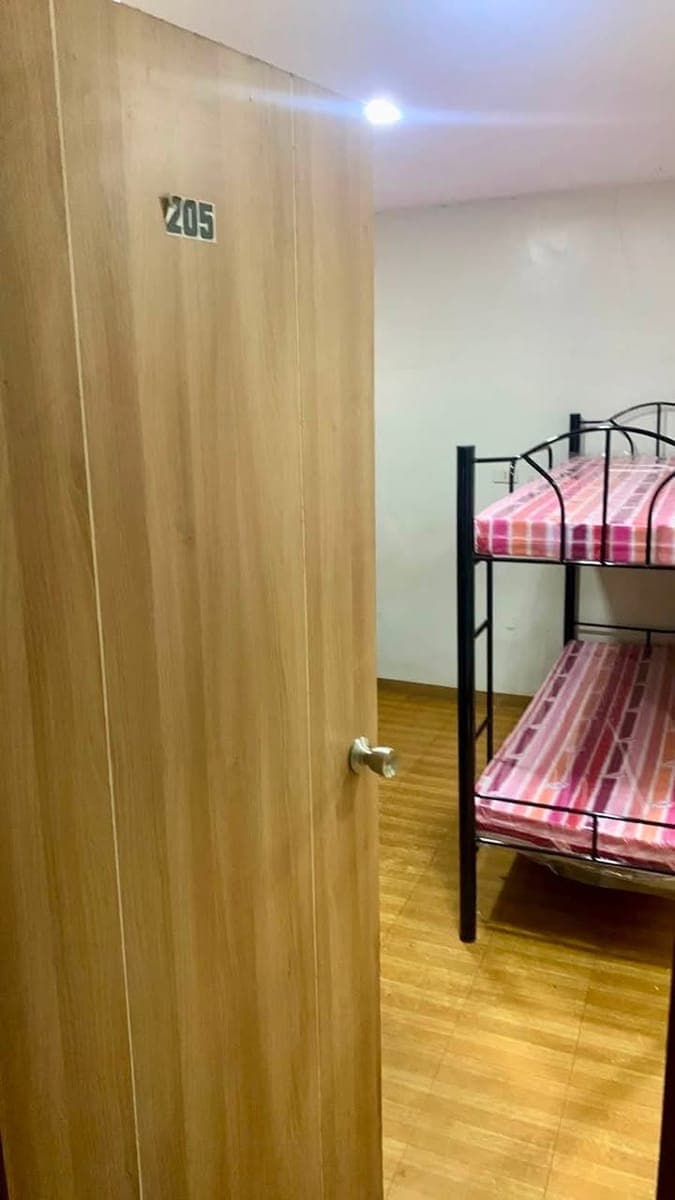 FEMALE ROOM FOR SHARING - photo 1