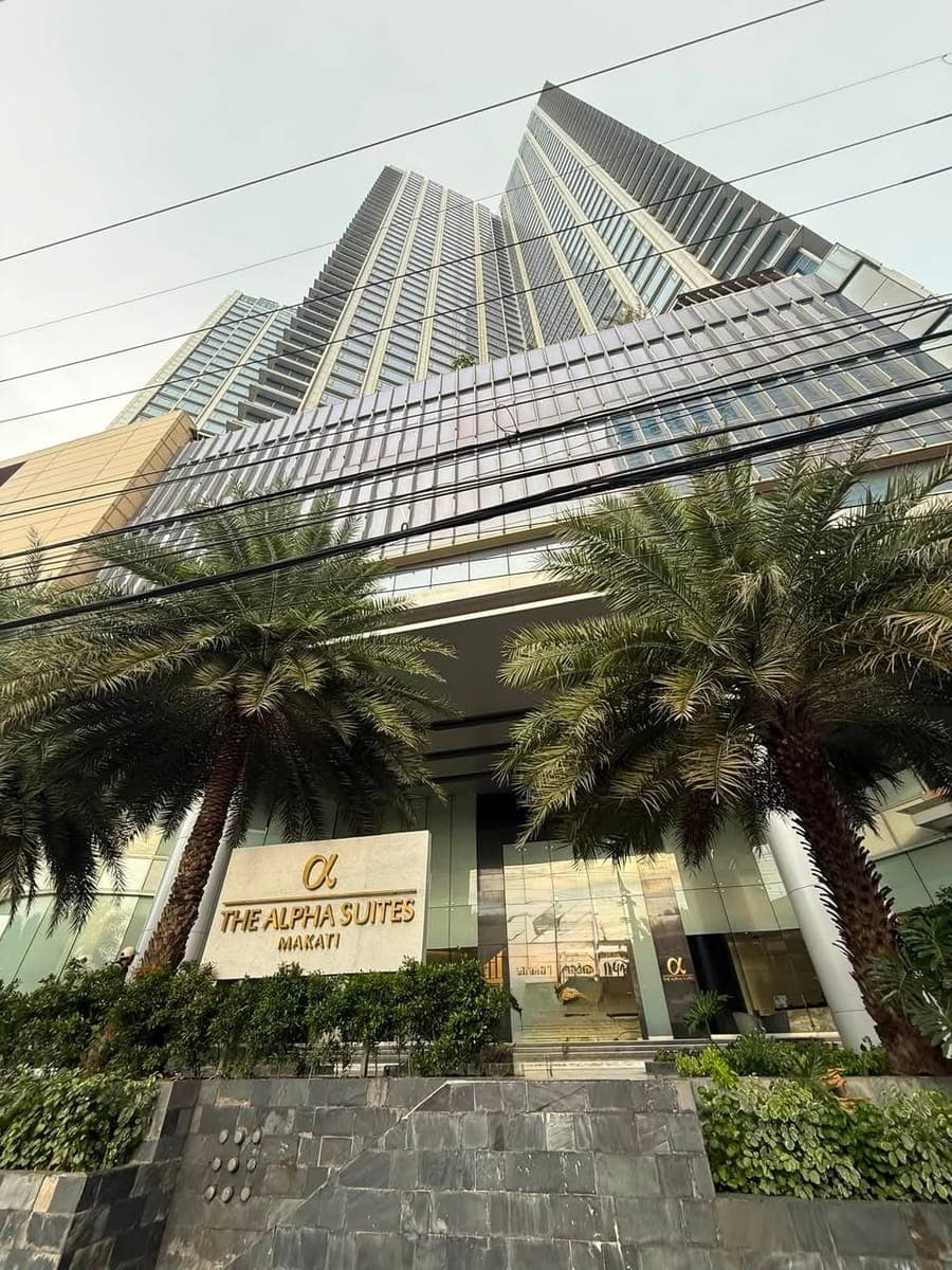 FOR RENT | 2BR – ₱120,000 / month (with Parking) - photo 1