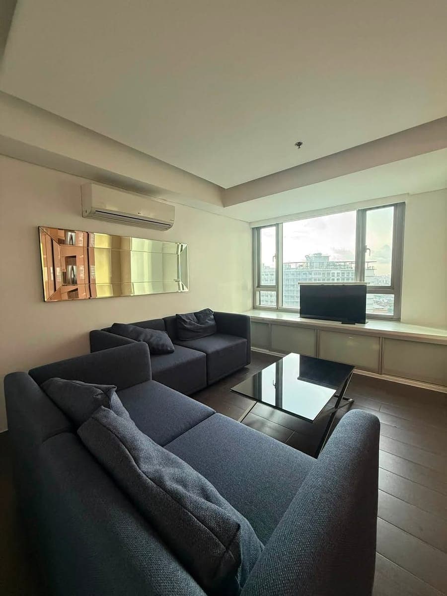 FOR RENT | 2BR – ₱120,000 / month (with Parking) - photo 2