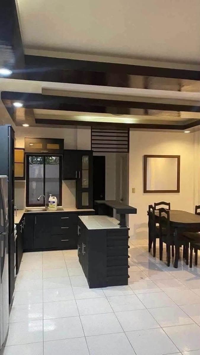 FURNISHED TOWNHOUSE FOR RENT - photo 3