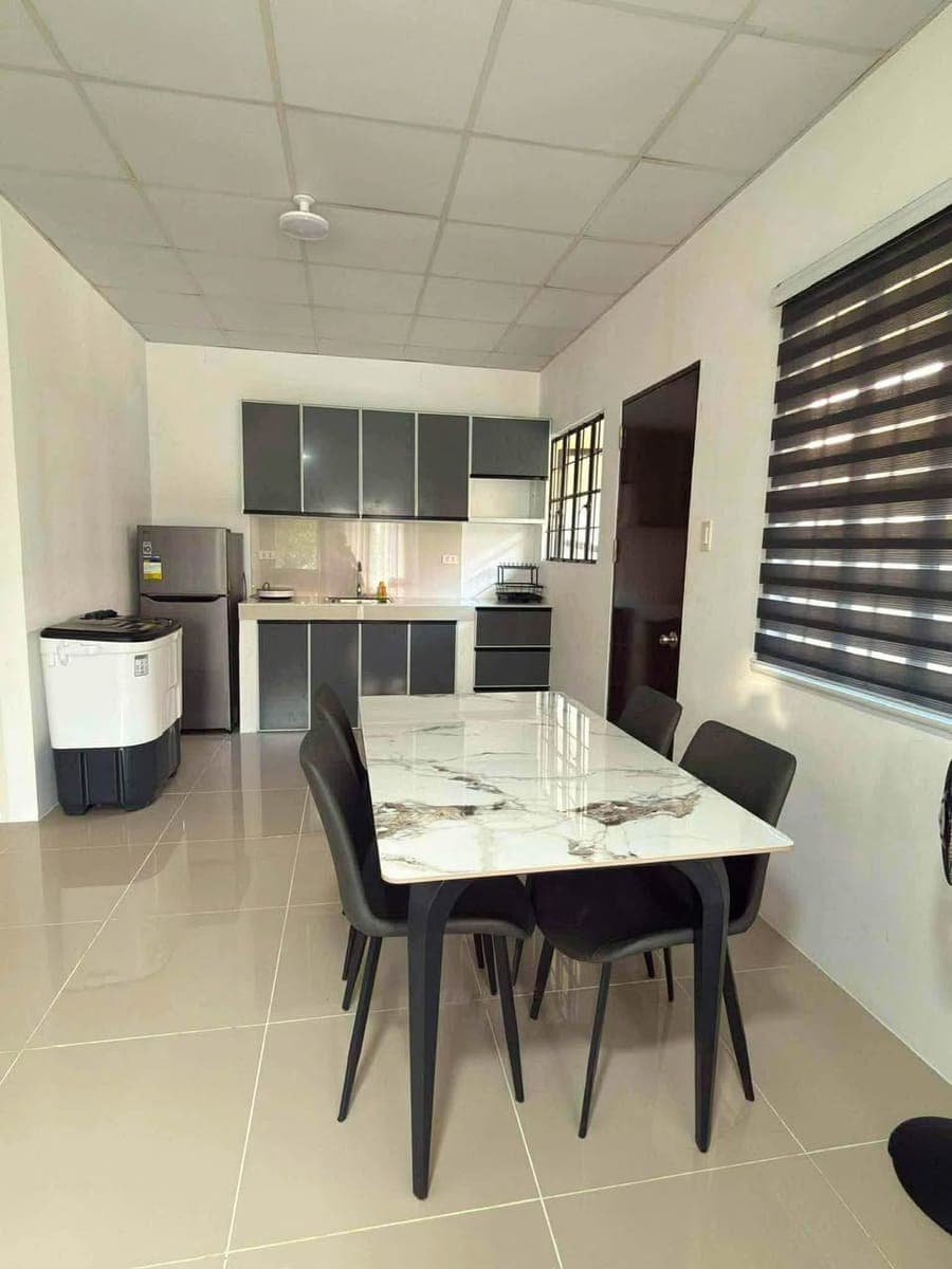 🍁 Brand New Fully Furnished 2-Bedroom House for Rent🍁 - photo 2
