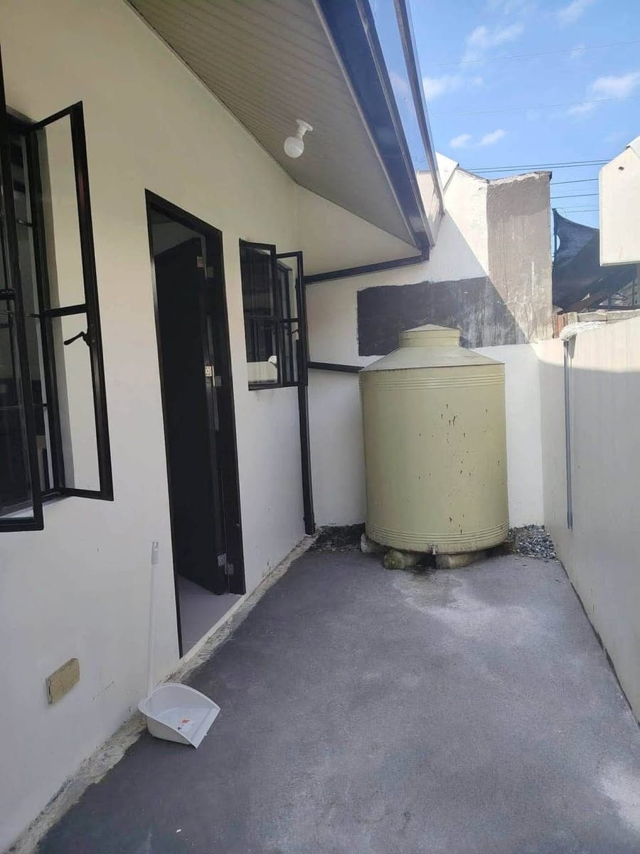 🍁 Brand New Fully Furnished 2-Bedroom House for Rent🍁 - photo 1