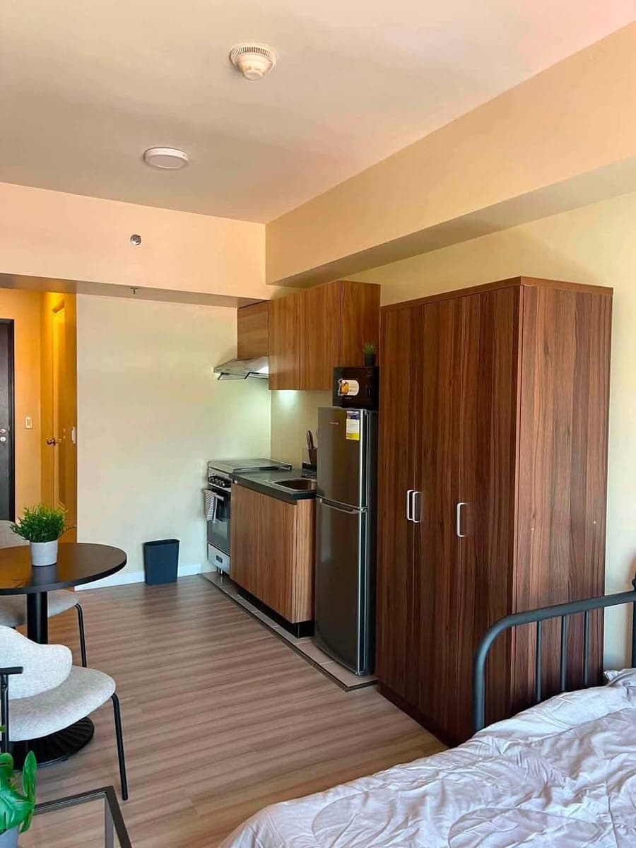 ✅Condo for Rent 💰 23,000  🛏️ Studio type - photo 2