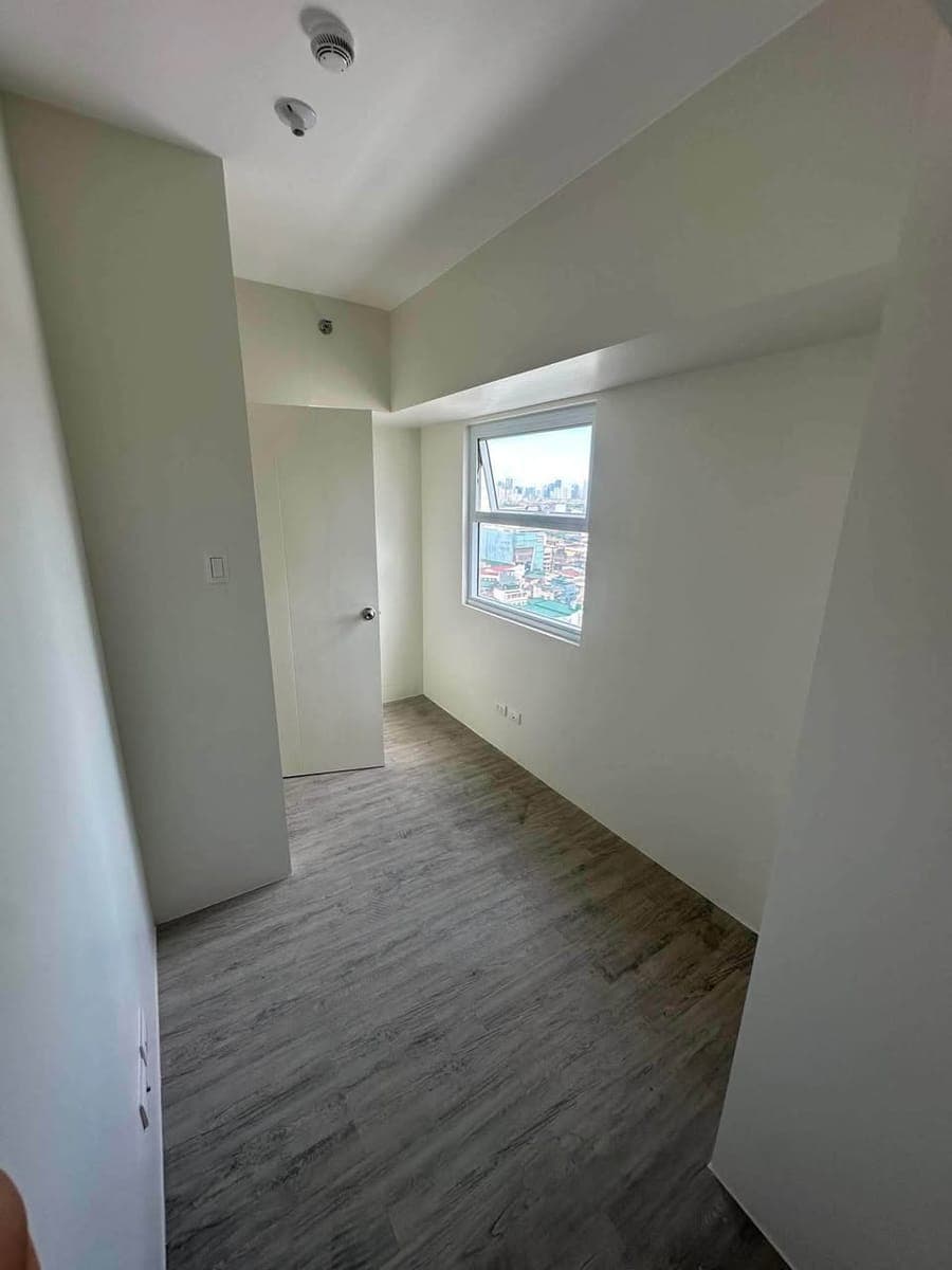 FOR RENT – BARE 1 BEDROOM CONDO UNIT 🏡‼️ - photo 5