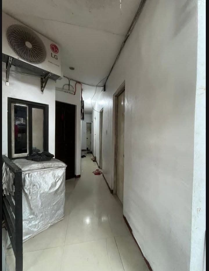‎Room for Rent (Female) - photo 3