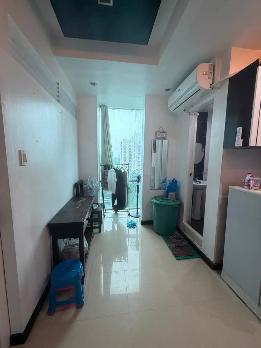 For Rent Condo Unit 2bR 19k monthly - photo 5