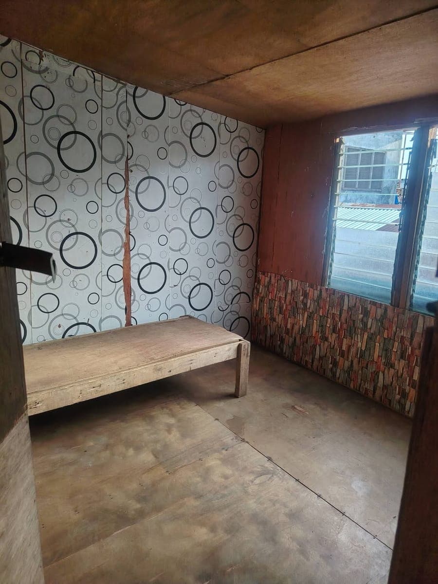Good morning Room for Rent 3.5k straight monthly sa pud sa taas 2.5k same straight monthly - photo 4