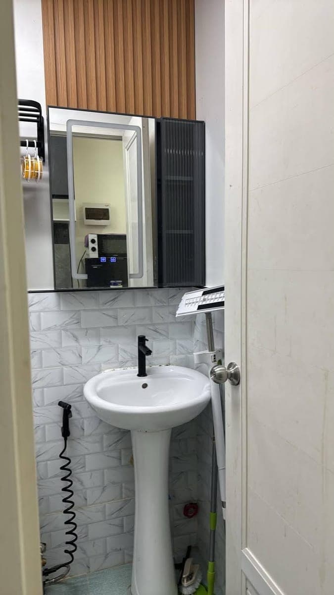 FOR RENT: STUDIO TYPE(Victoria De manila Tower2) - photo 4