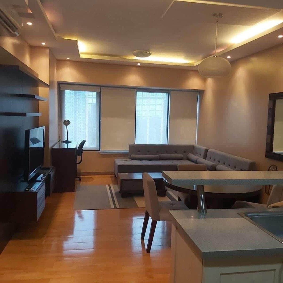 FOR RENT - photo 1