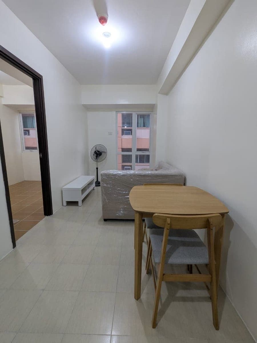 **Looking for our FIRST tenant!** - photo 5