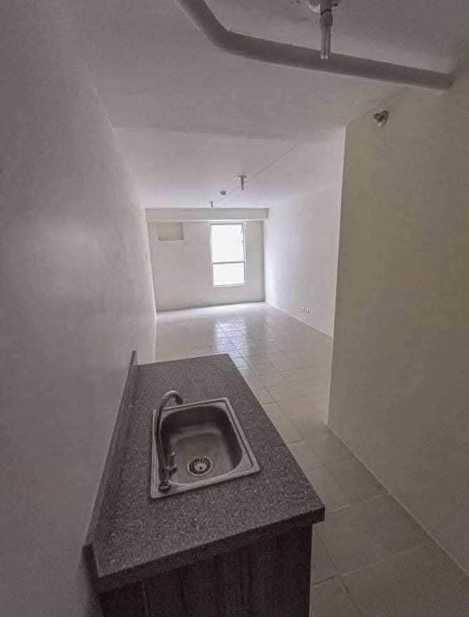 FOR RENT STUDIO TYPE CONDO - photo 1