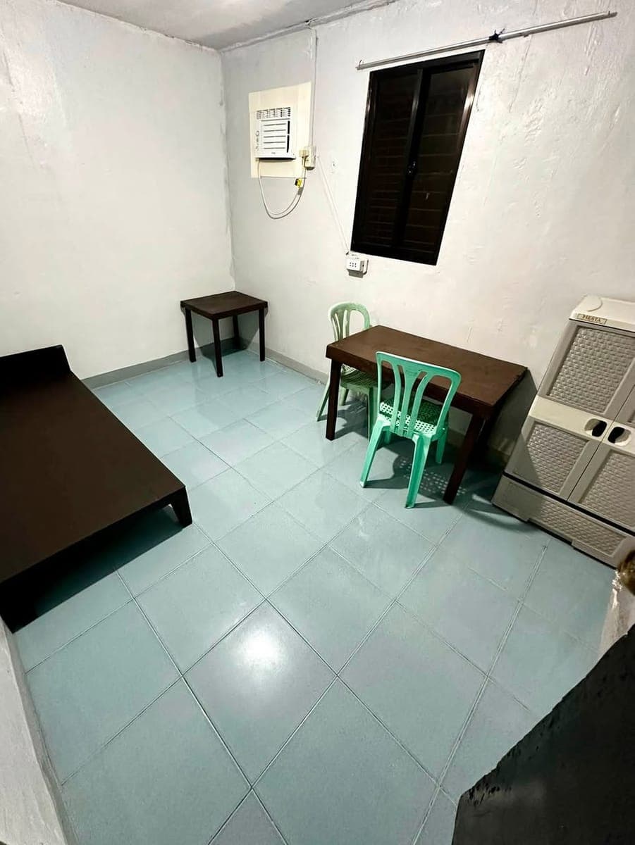 Room for rent with BRANDNEW Aircon ❄️ with own CR and SINK: ₱5,000/month - photo 1