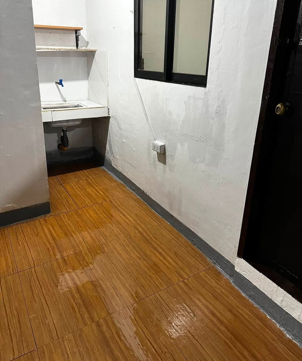 Room for rent with BRANDNEW Aircon ❄️ with own CR and SINK: ₱5,000/month - photo 2
