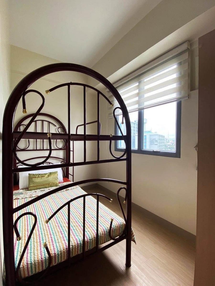 Condominium for Rent P35,000 - photo 1