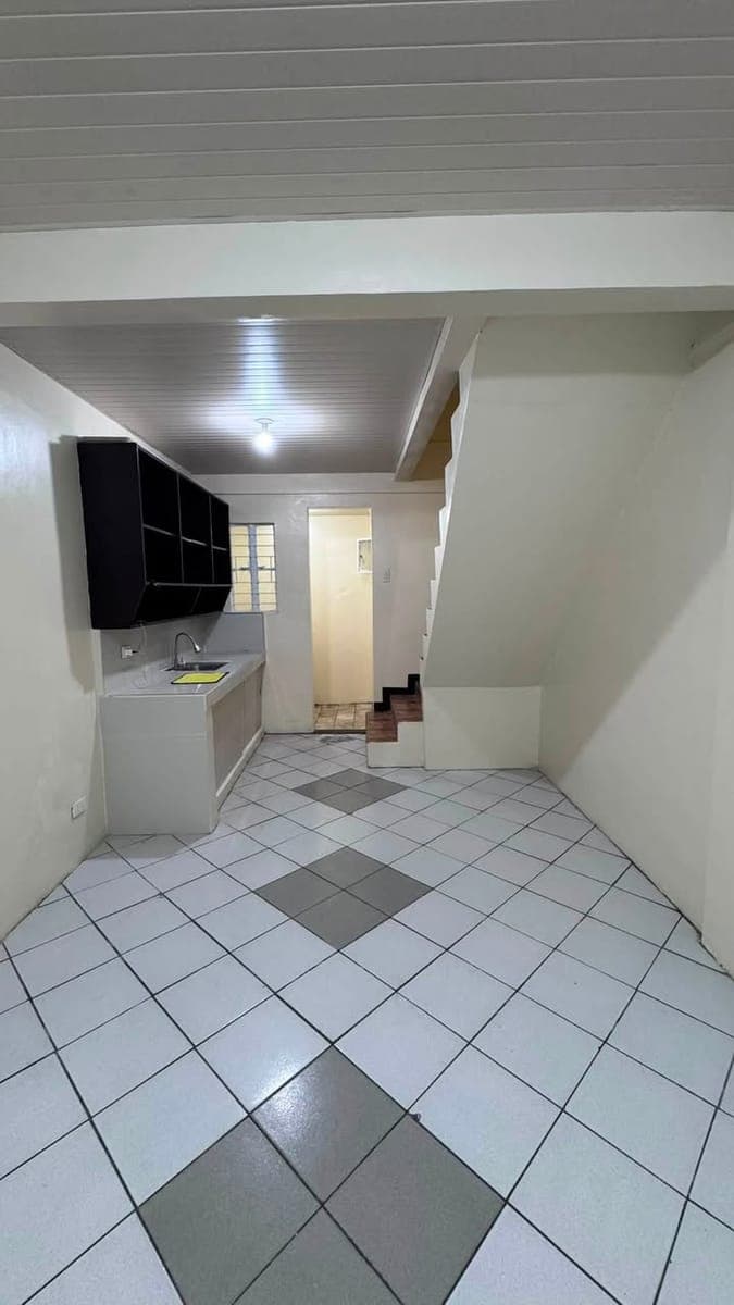 APARTMENT FOR RENT !! - photo 1