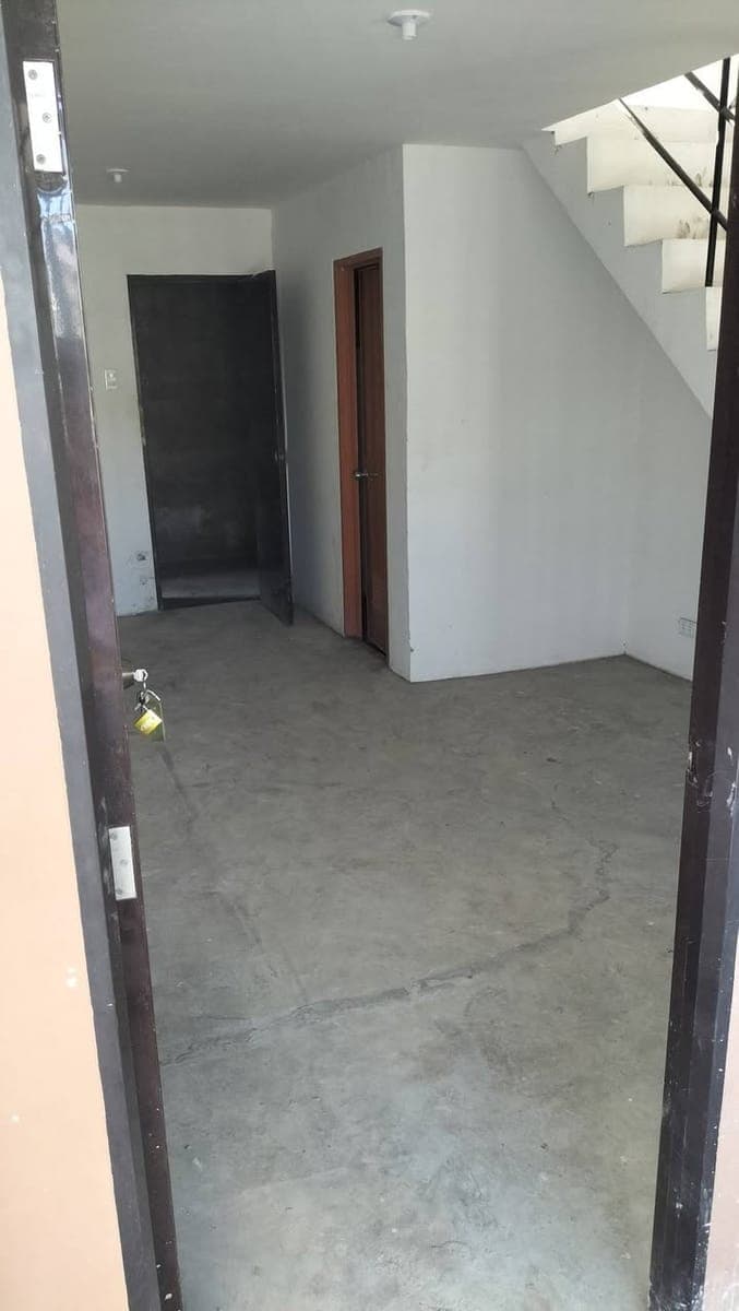 House for Rent townhouse deca talomo - photo 3