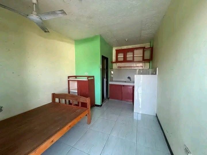 Room for rent(1 room available-Male/Female) - photo 1