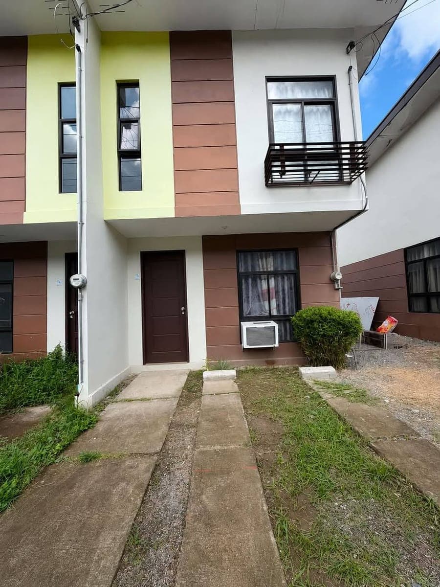 Evissa townhouse available for long term rent ! - photo 1