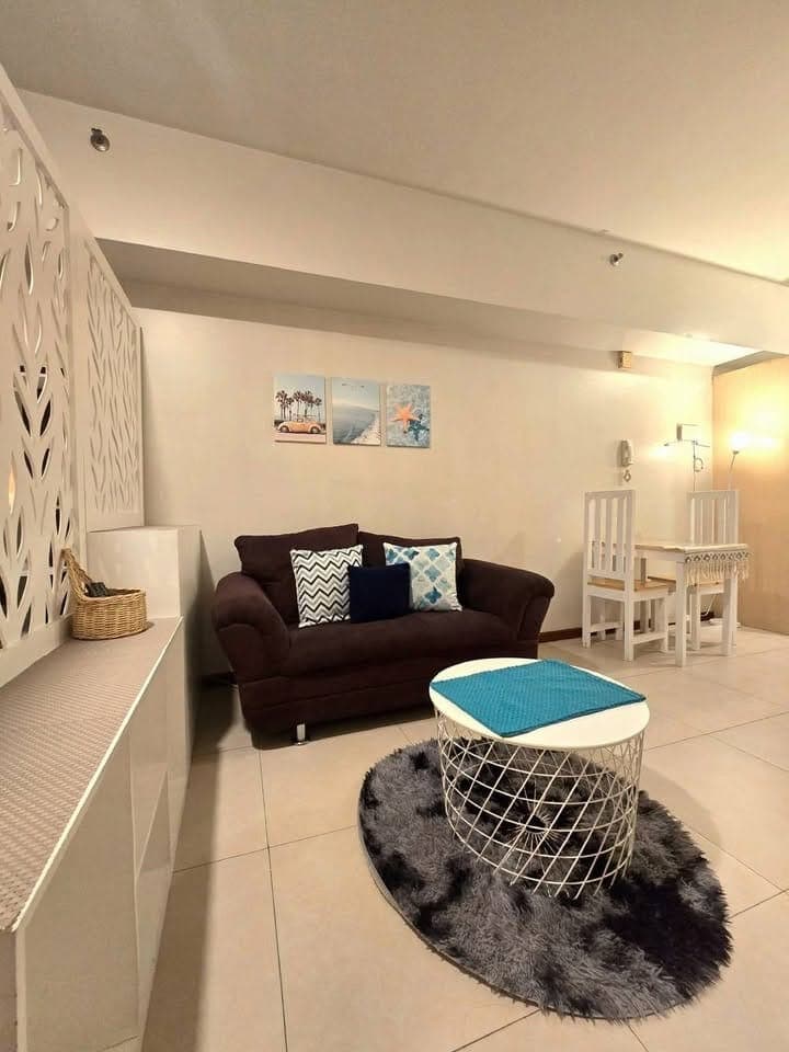 ✅Condo for Rent 💰 25,000  🛏️ Studio Type - photo 2