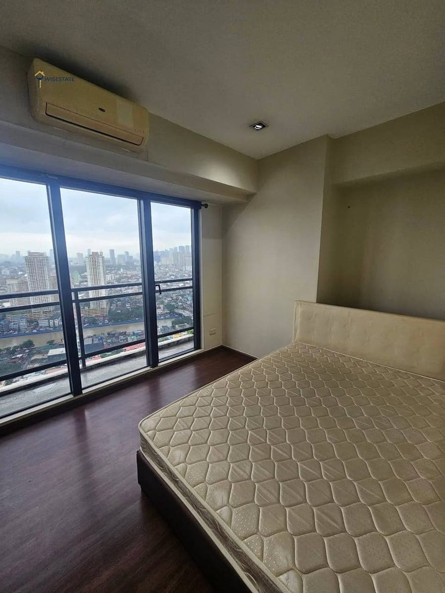 𝐅𝐎𝐑 𝐑𝐄𝐍𝐓 One Bedroom with balcony Condo Unit in KNIGHTSBRIDGE RESIDENCES - photo 2