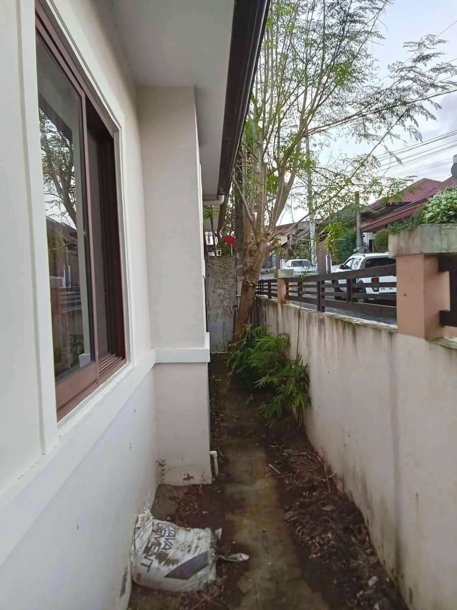 🍁 FULLY FENCED HOUSE — LONG TERM RENTAL 🍁 - photo 5