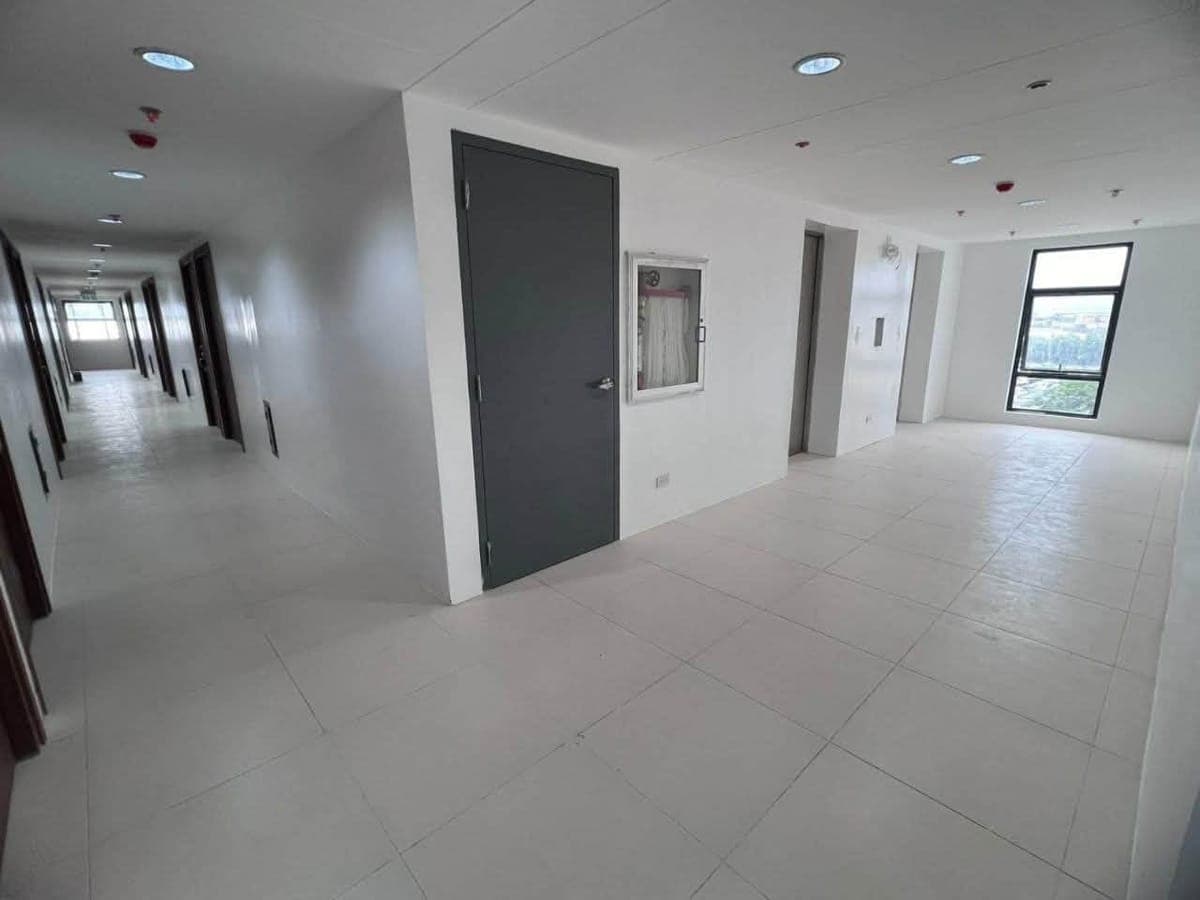 🏙️For Rent  ▶️  The courtyard by crown asia - photo 5