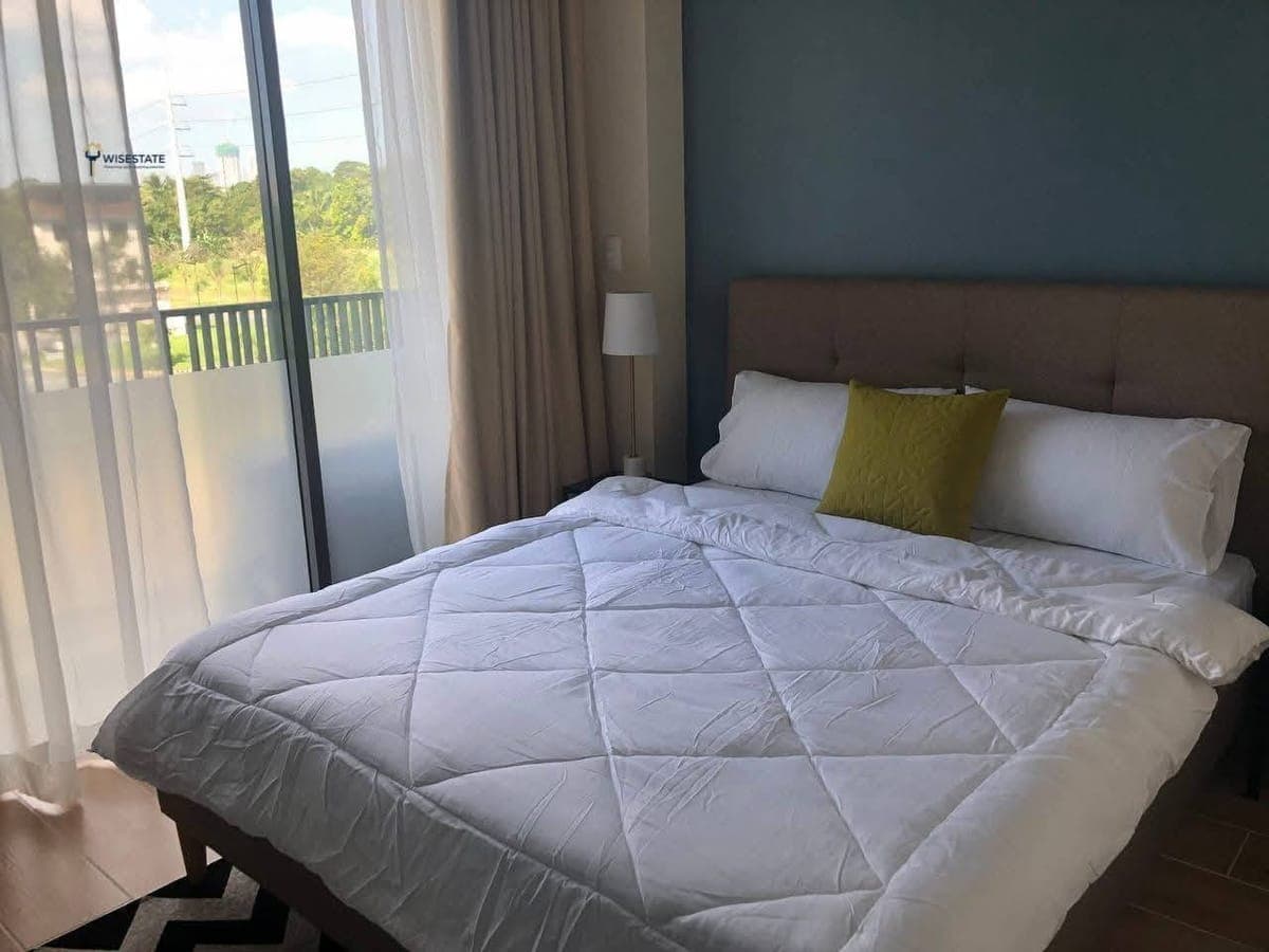 𝐅𝐎𝐑 𝐑𝐄𝐍𝐓 Two Bedroom with balcony Condo in ST. MORITZ PRIVATE ESTATE - photo 4
