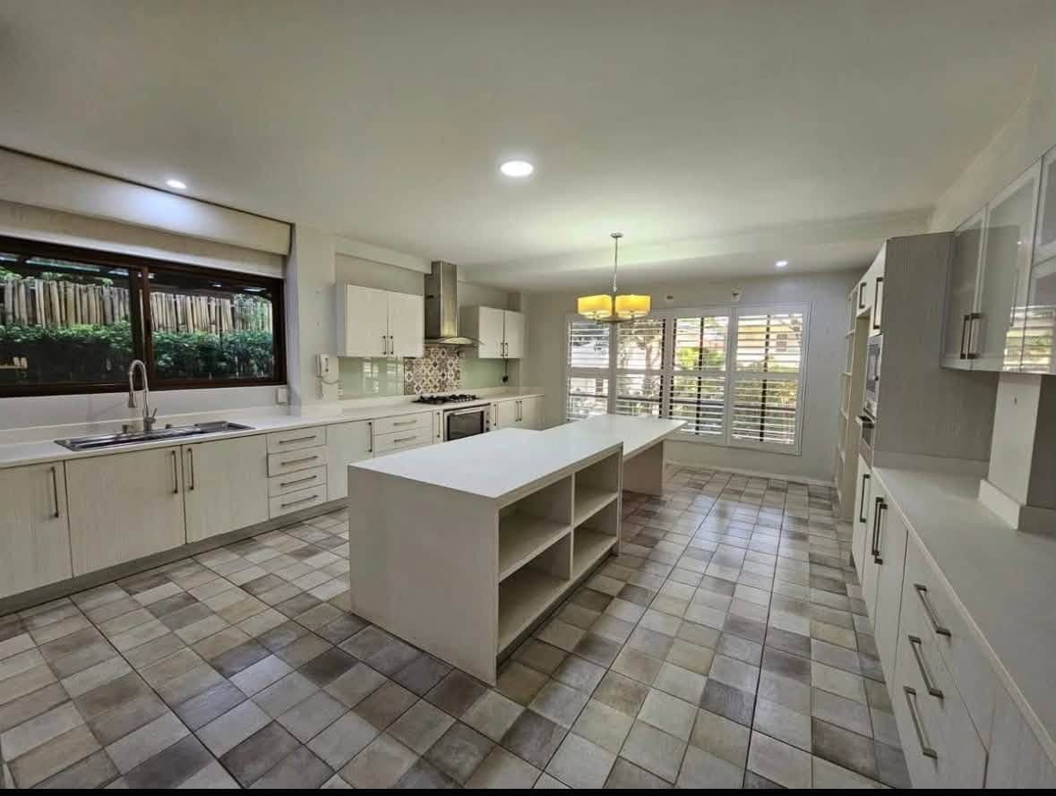 📣 4br House in Ayala Alabang Village for Lease❗️ - photo 1