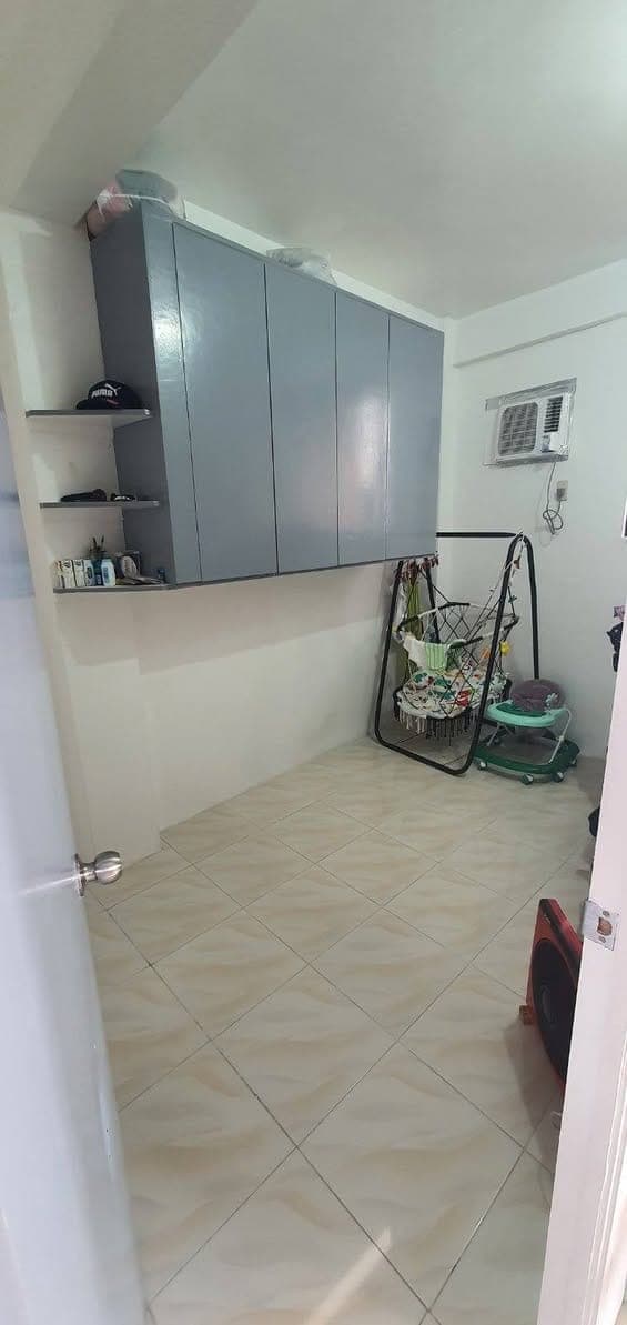 HOUSE FOR RENT (buong 3rd flr) - photo 3