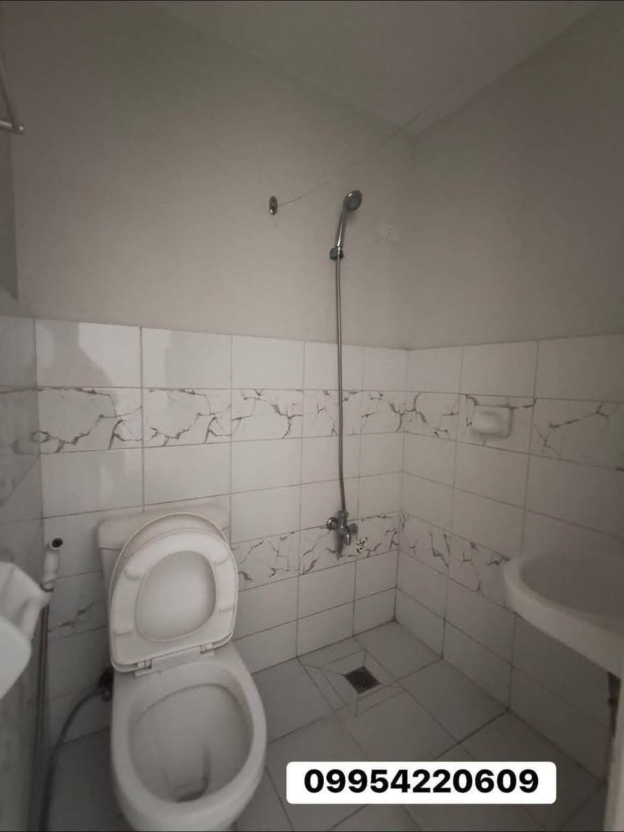 ROOM FOR RENT - photo 3