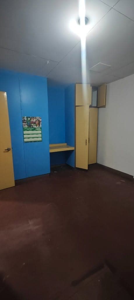 For Rent - photo 2