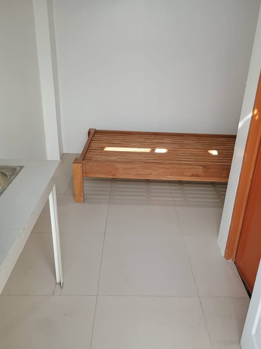 🏠 ROOM FOR RENT AVAILABLE NOW! - photo 3