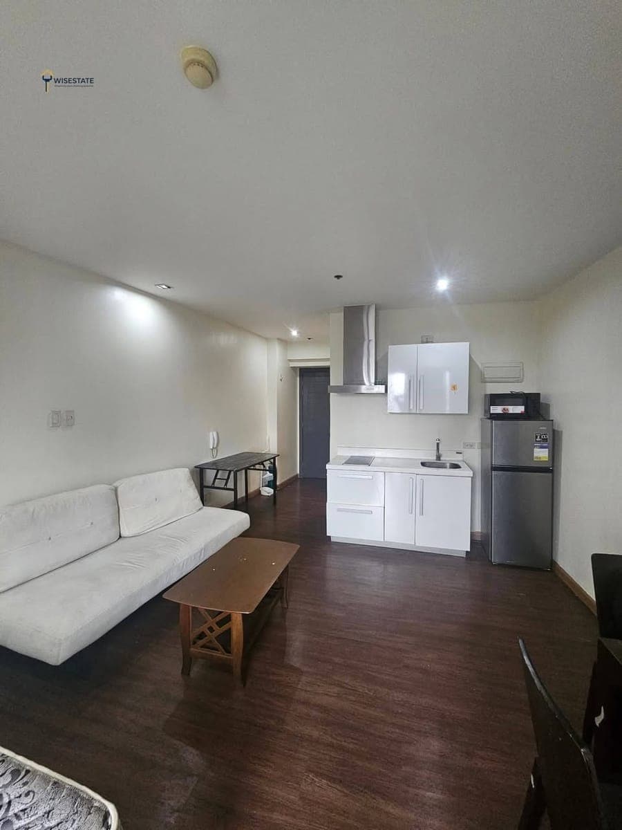 𝐅𝐎𝐑 𝐑𝐄𝐍𝐓 Studio with balcony Condo in KNIGHTSBRIDGE RESIDENCES - photo 3
