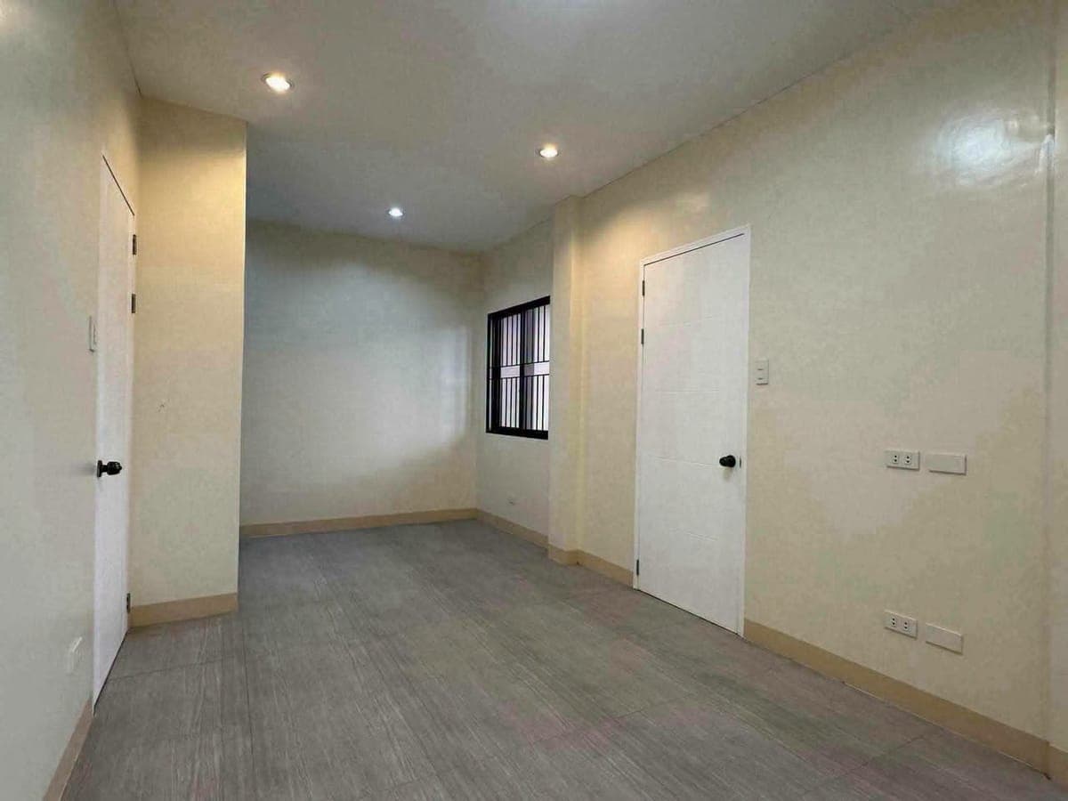 HOUSE FOR RENT‼️ - photo 1