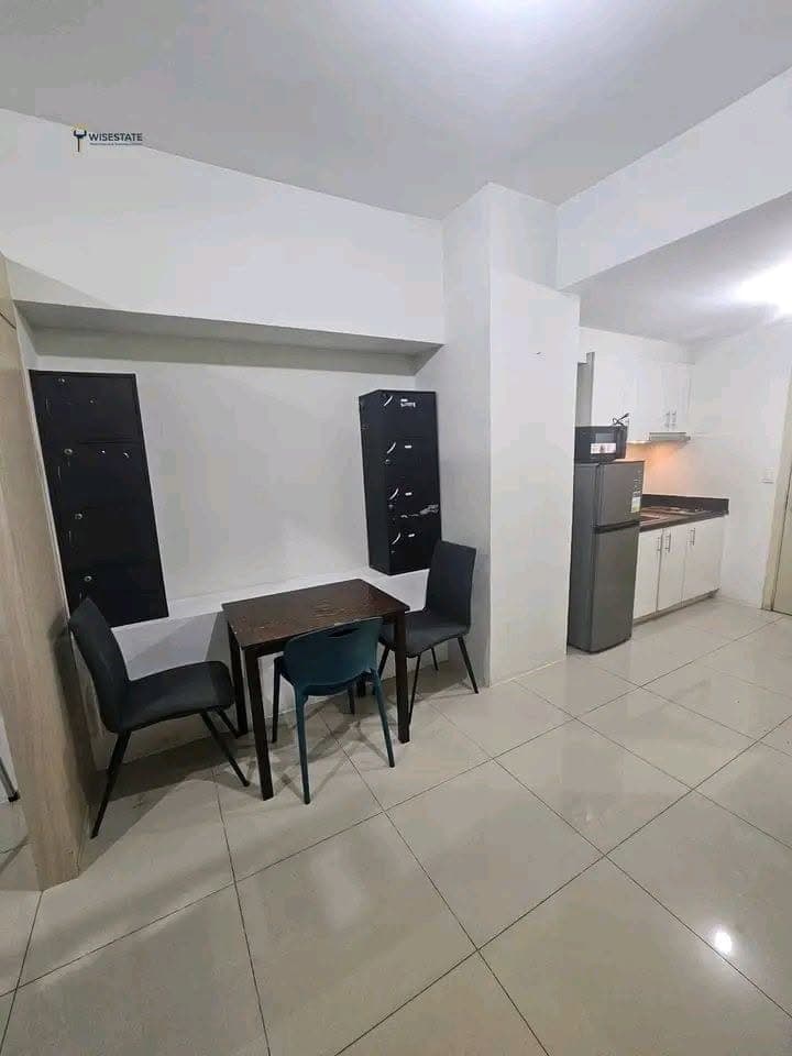 CONDO FOR RENT - photo 2