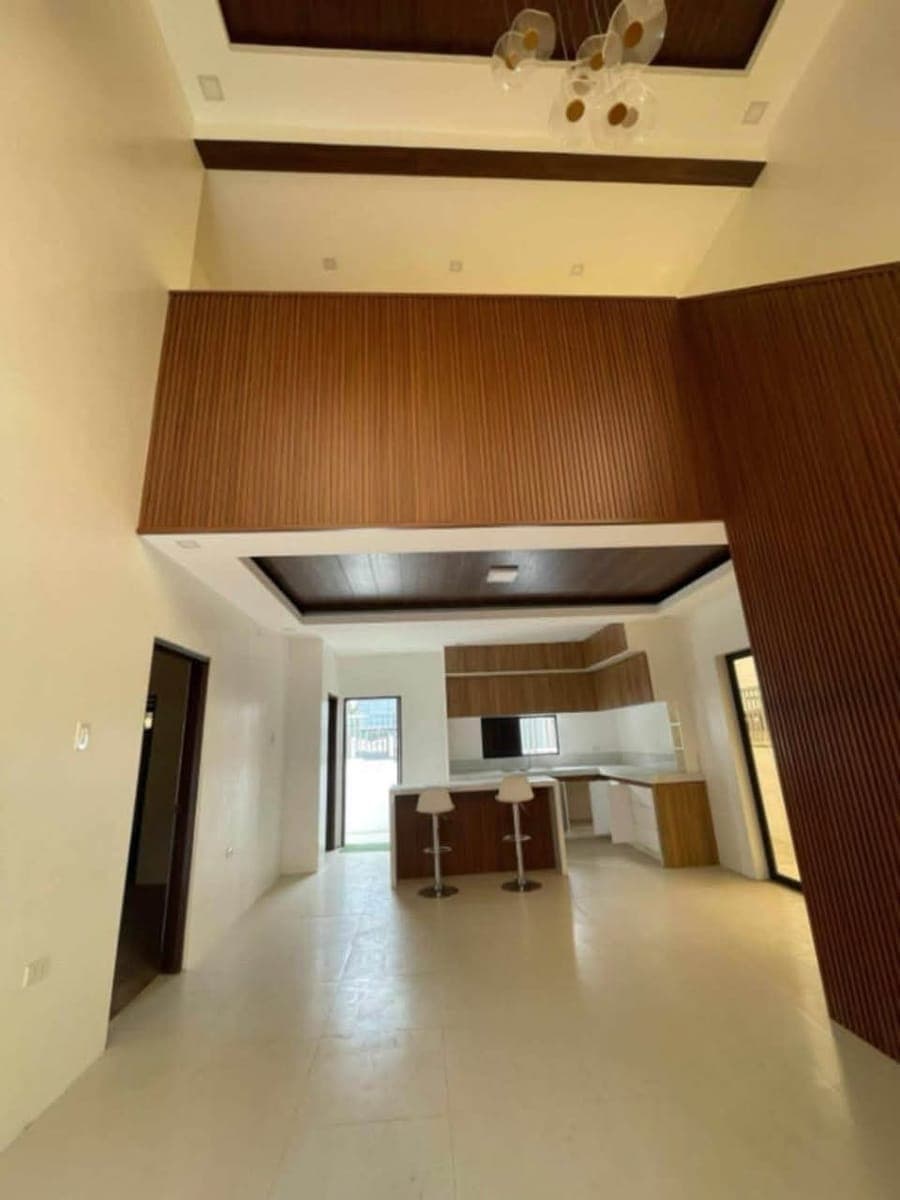 🏡✨ MODERN 2-STOREY HOUSE FOR RENT! - photo 3