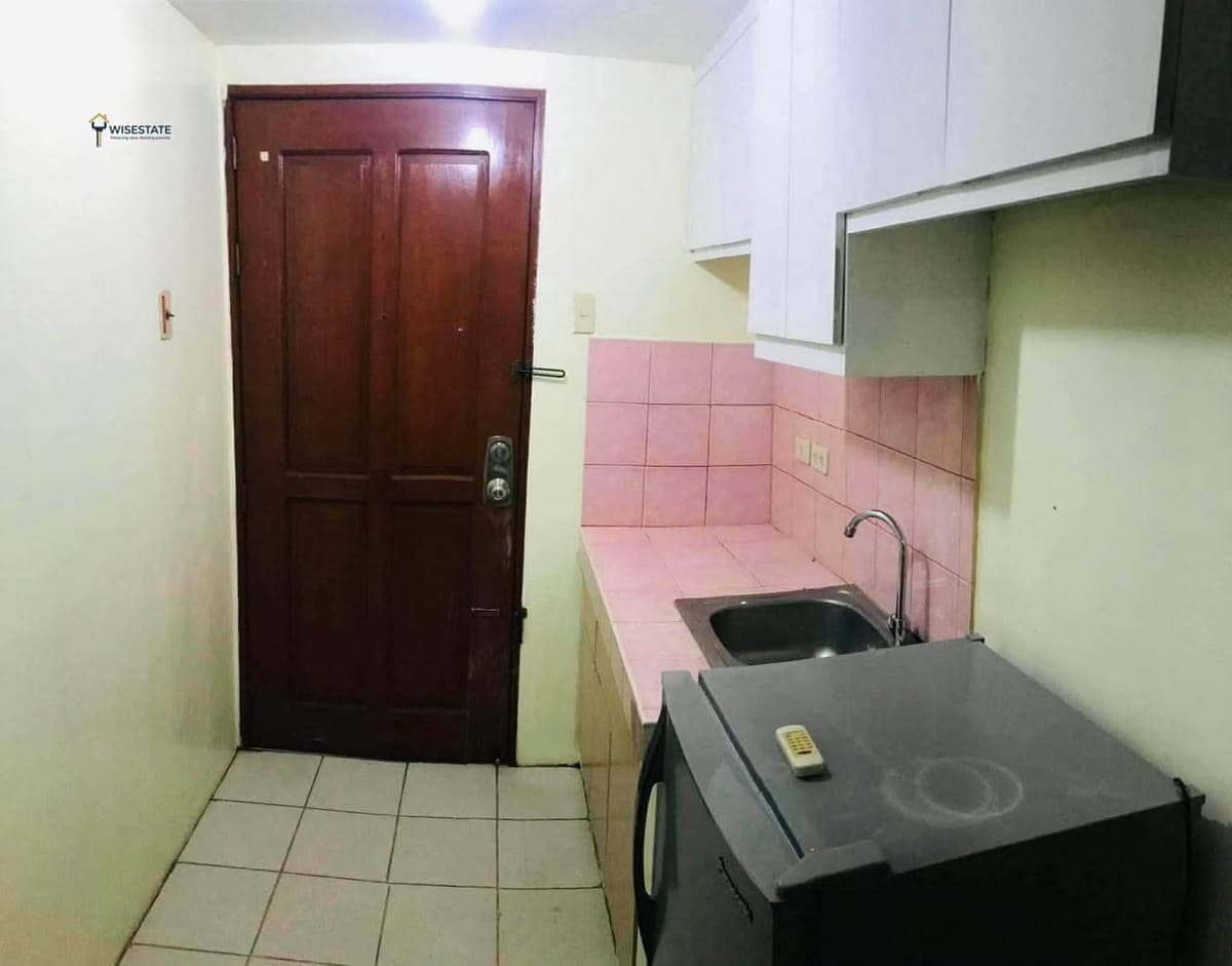 𝐅𝐎𝐑 𝐑𝐄𝐍𝐓 Studio with Balcony Condo At Makati Executive Tower, - photo 2